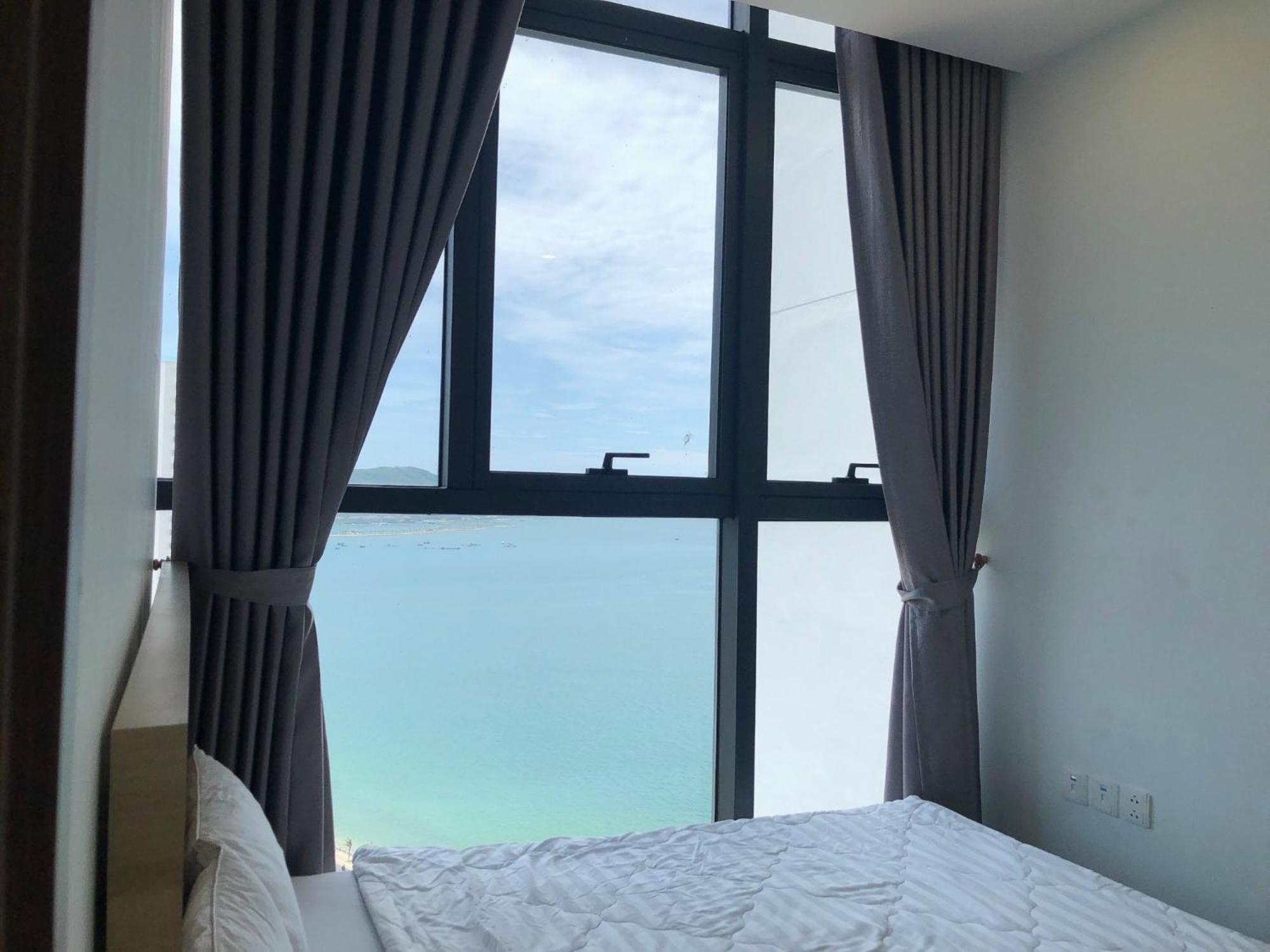 Scenia Bay Oceanfront By Housing Apartment Nha Trang Bagian luar foto