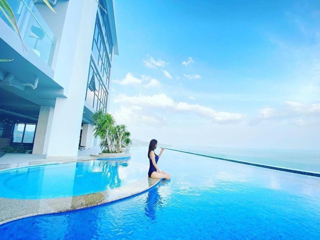 Scenia Bay Oceanfront By Housing Apartment Nha Trang Bagian luar foto