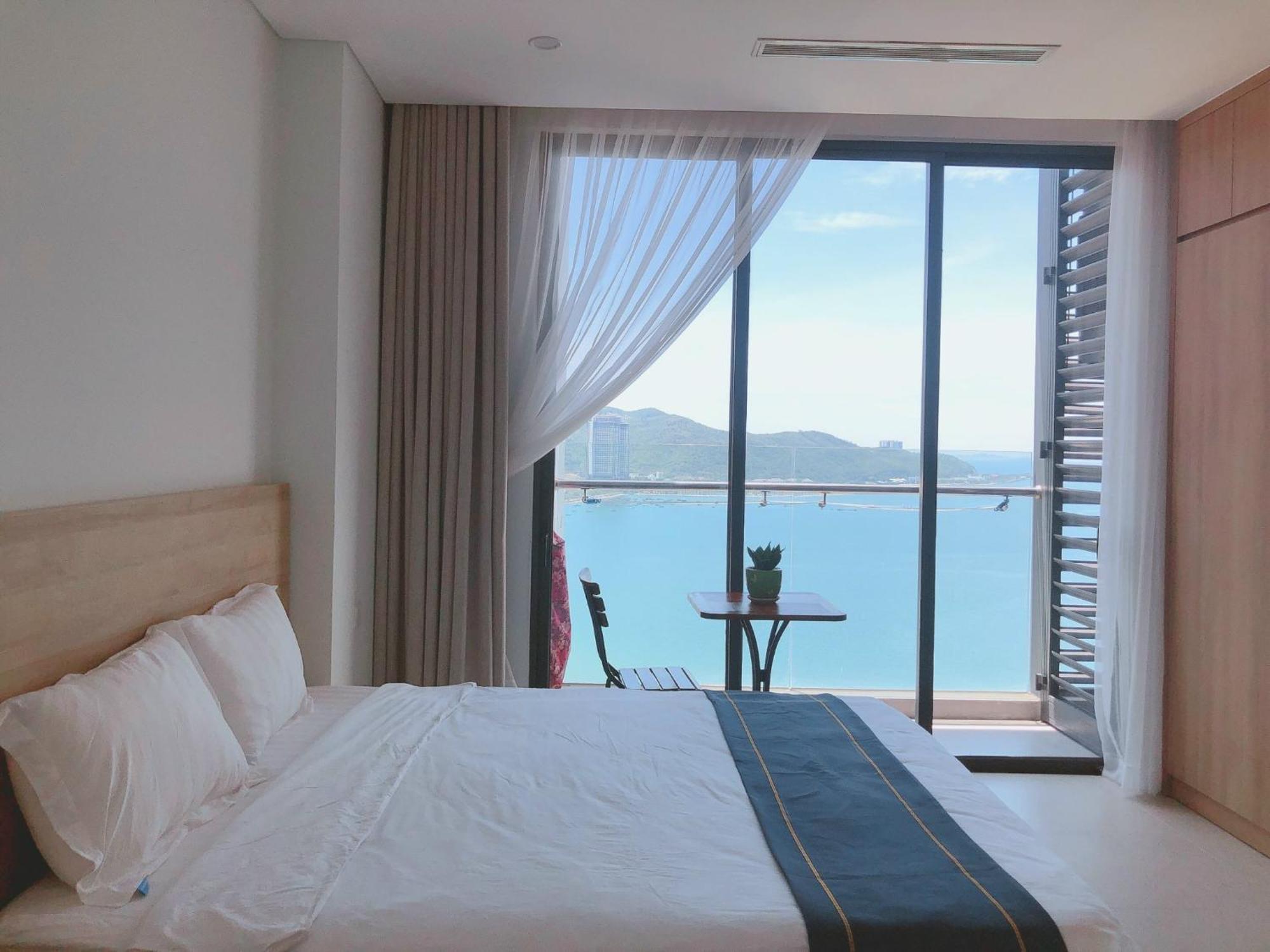 Scenia Bay Oceanfront By Housing Apartment Nha Trang Bagian luar foto