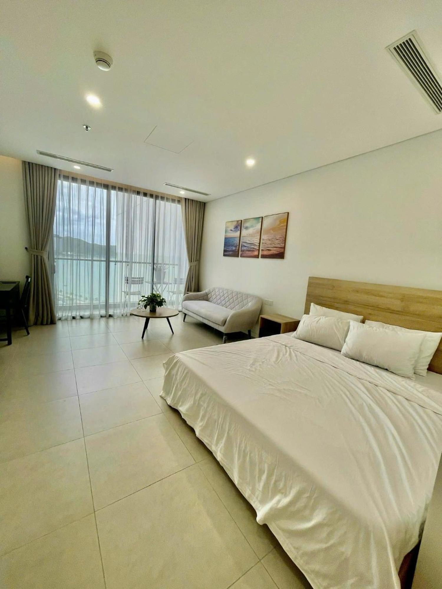 Scenia Bay Oceanfront By Housing Apartment Nha Trang Bagian luar foto